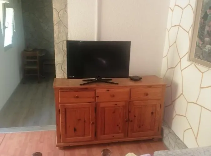 Brvnara Krin 3 Ferienhaus *